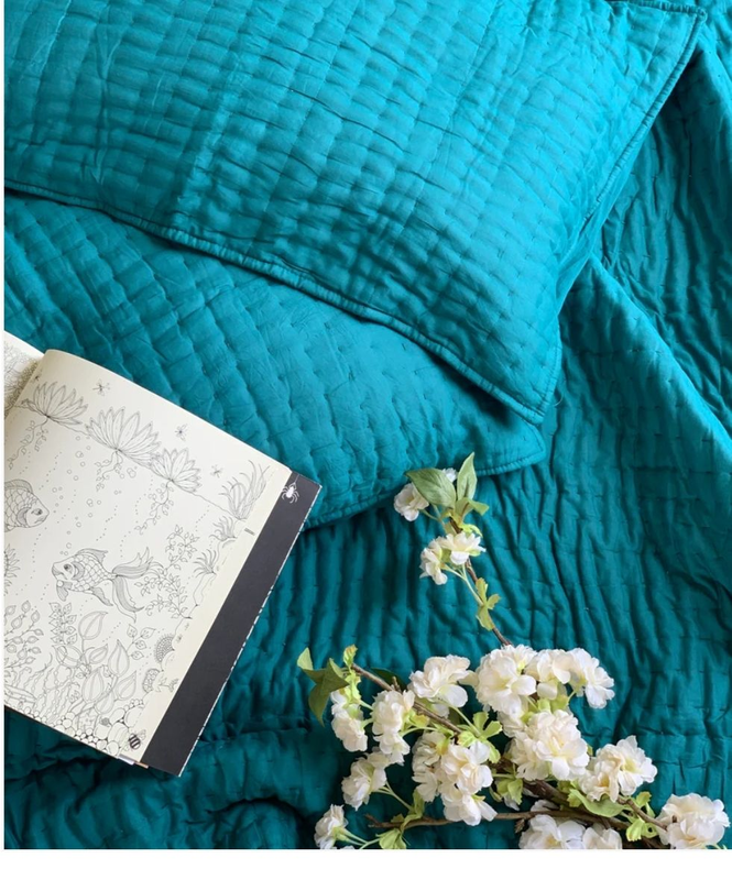 Hand Quilted Kantha Bedcover With 2 Pillow Covers