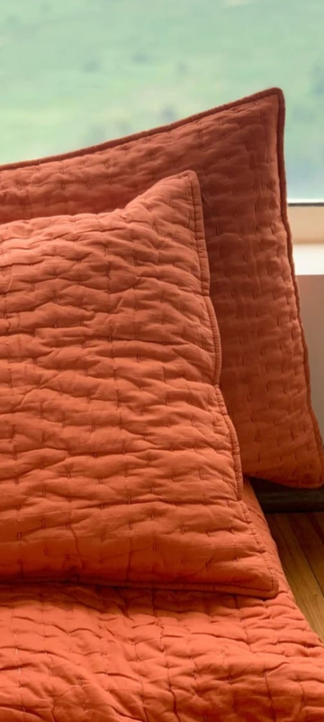 Hand Quilted Kantha Bedcover With 2 Pillow Covers